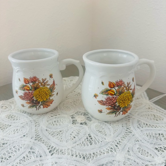 Retro Vintage Wangs Kitchen Mugs Set of Two cottagecore farmhouse kitchen - Picture 1 of 3